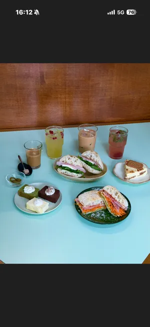 カルロン