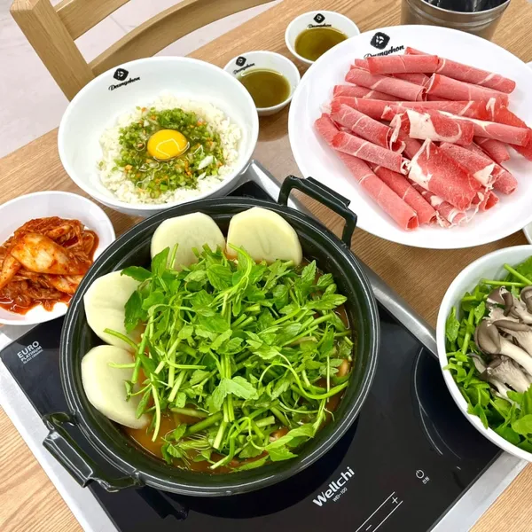 등촌샤브칼국수 그랑파사쥬점