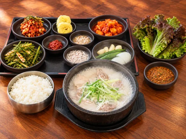 명인돼지국밥 사진 2