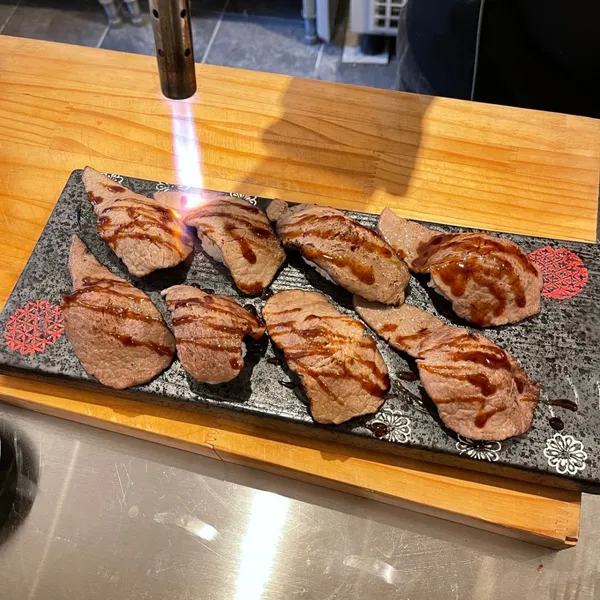도마위 참치&초밥 사진 3