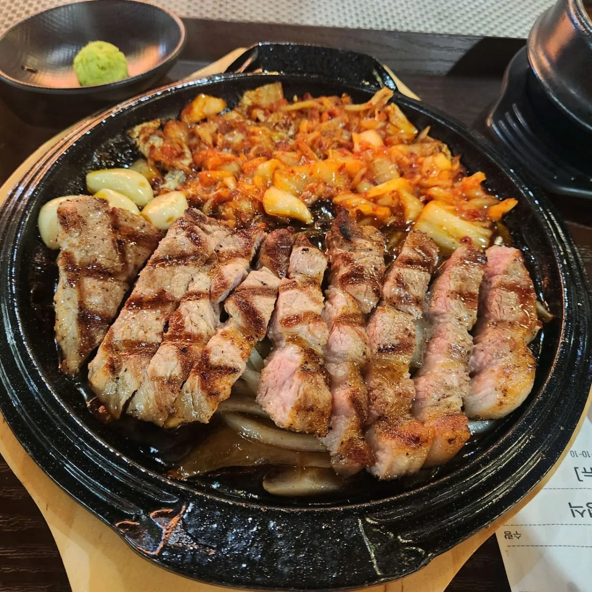 ニューヨーク ギサ食堂のメイン写真