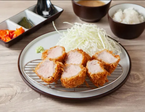 とんかつイルギの写真3