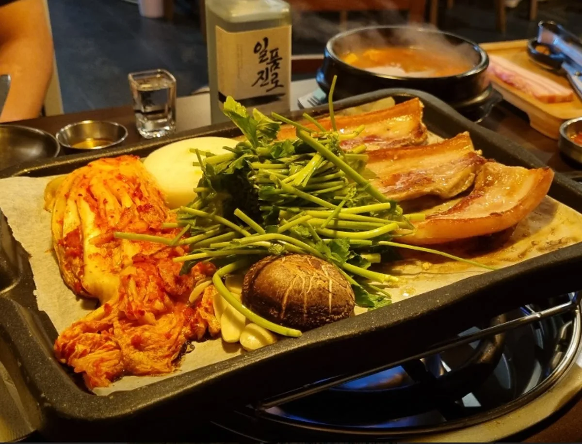 ヨイドミナリサムギョプ インドクウォン店のメイン写真
