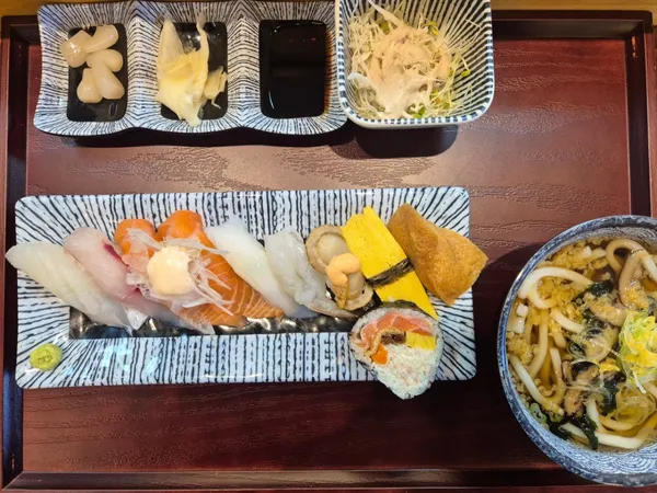 スシムタ