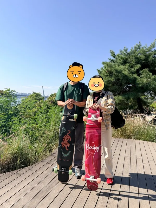 カミングルーム