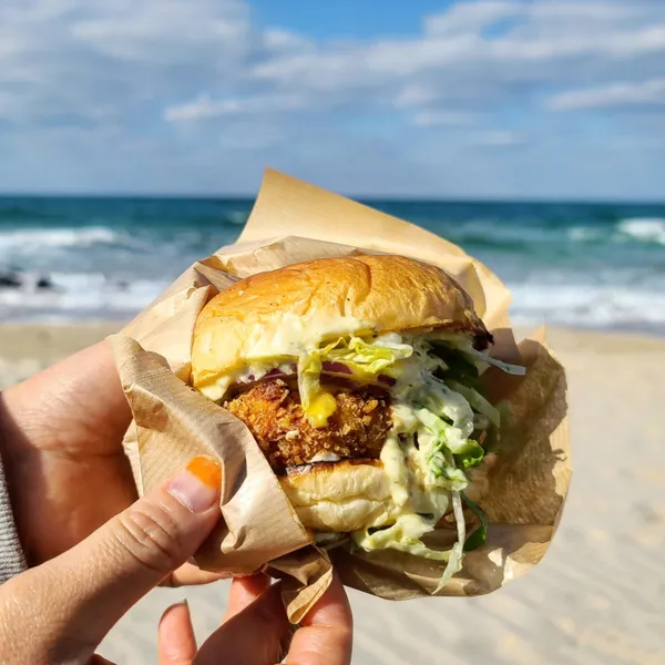 バーガリー 手作りバーガー チェジュ エウォル クァクジ 本店の写真2