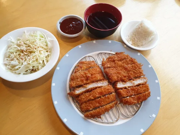 サムドンソバ カマリ店