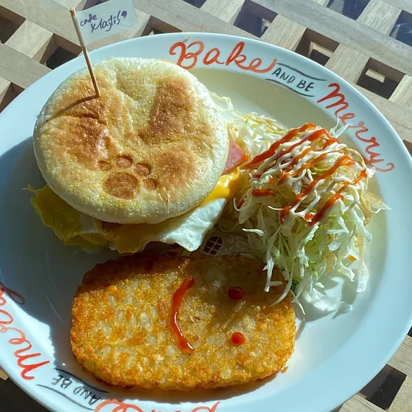カフェ マジュルリスの写真2