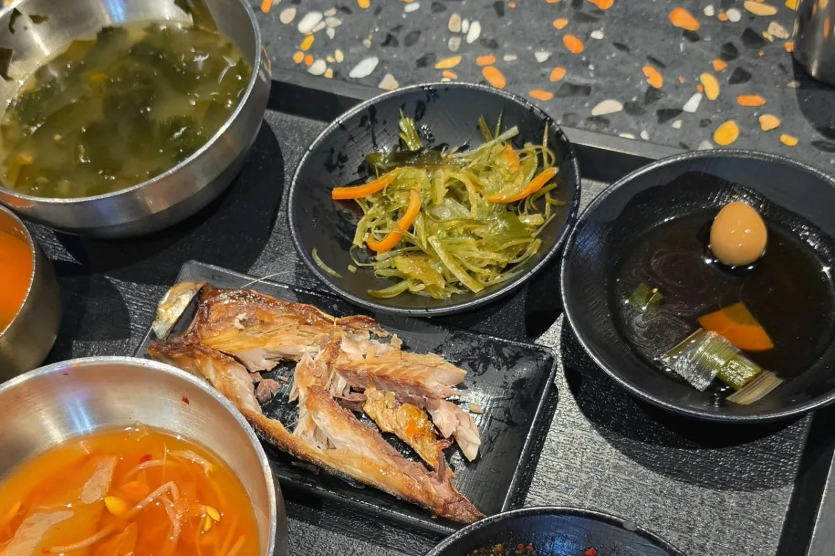 ヘンダムド休憩所自律食堂街のメイン写真