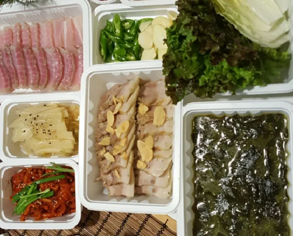 トゥンバルボサム本店の写真2