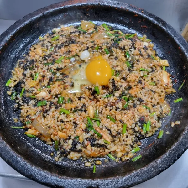 クイル食堂 本店の写真3