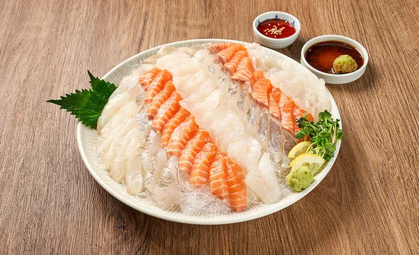 탐나종합어시장 수원시청역점 사진 4