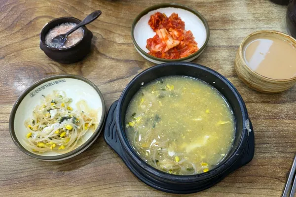 24시전주명가콩나물국밥 검단점 사진 3