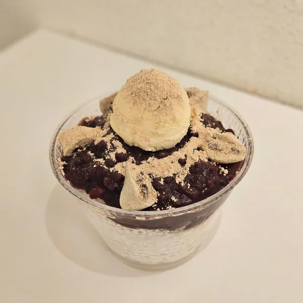 クロレラ ベーカリー カフェ