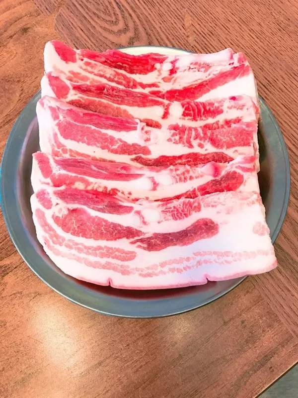 꽃돼지생고기전문점の写真3