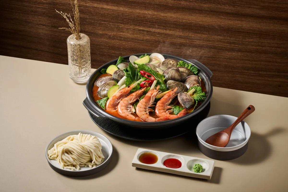 우이며녹 백합칼국수 영종마시란점のメイン写真