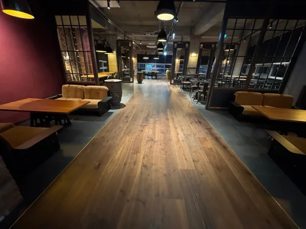 60ヘルツDT店の写真2