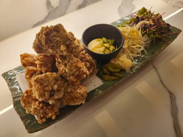ロバタヨジ メゴク店の写真4