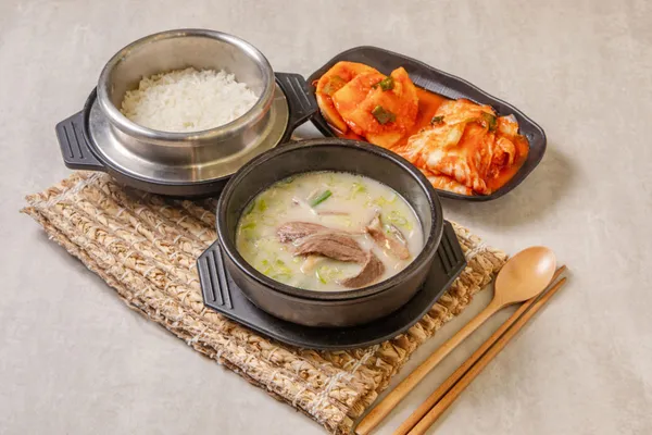 우람늘곰탕 본점 사진 2