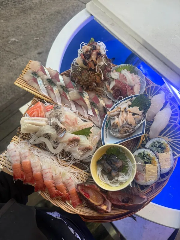 トンバル ソンサン店の写真4