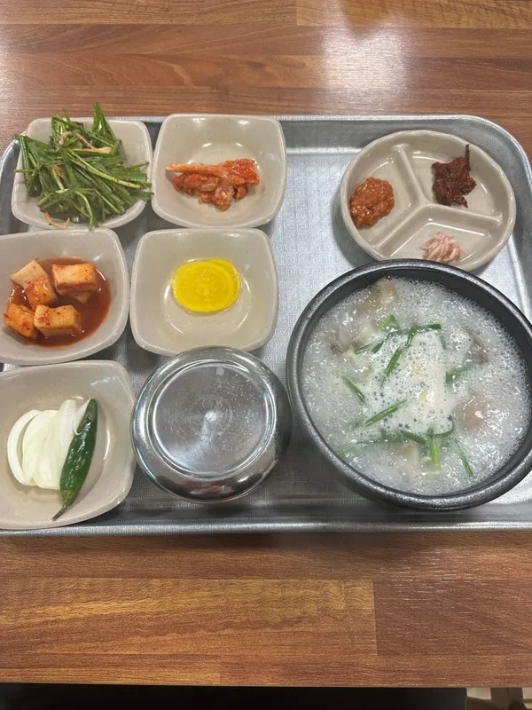 ポンソン食堂の写真3