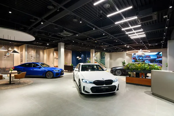 BMW 부산남구전시장 코오롱모터스