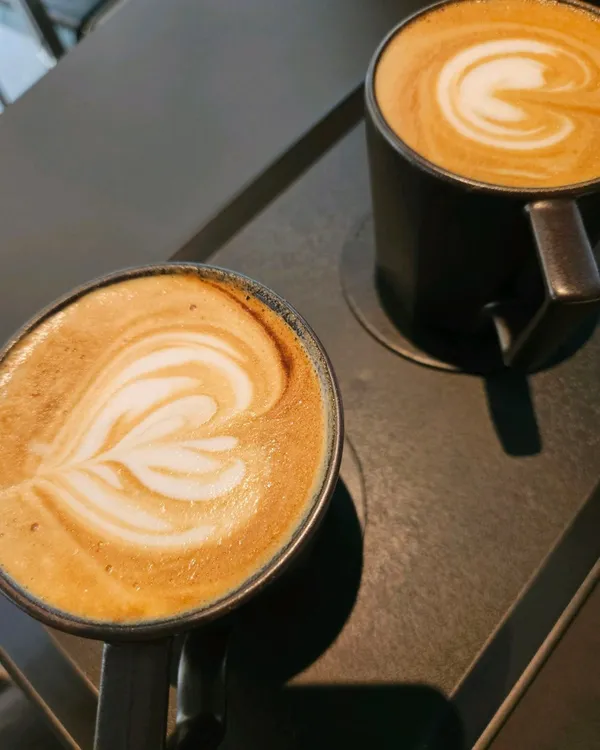 ミニマレ コーヒーロースター チュアム店の写真3