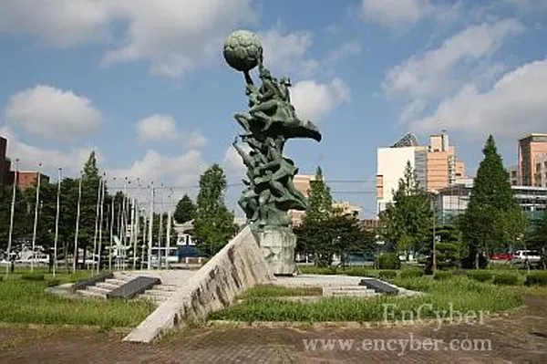 チュンウェ公園