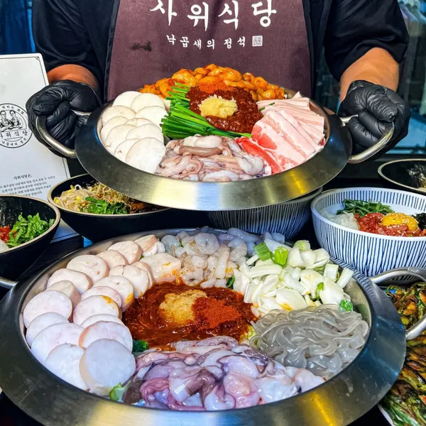 サウィ食堂 スソ店