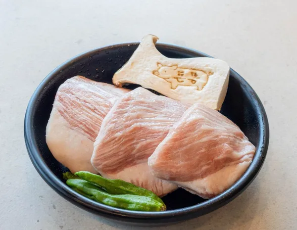 ドンモン エウォル黒豚 本店の写真5