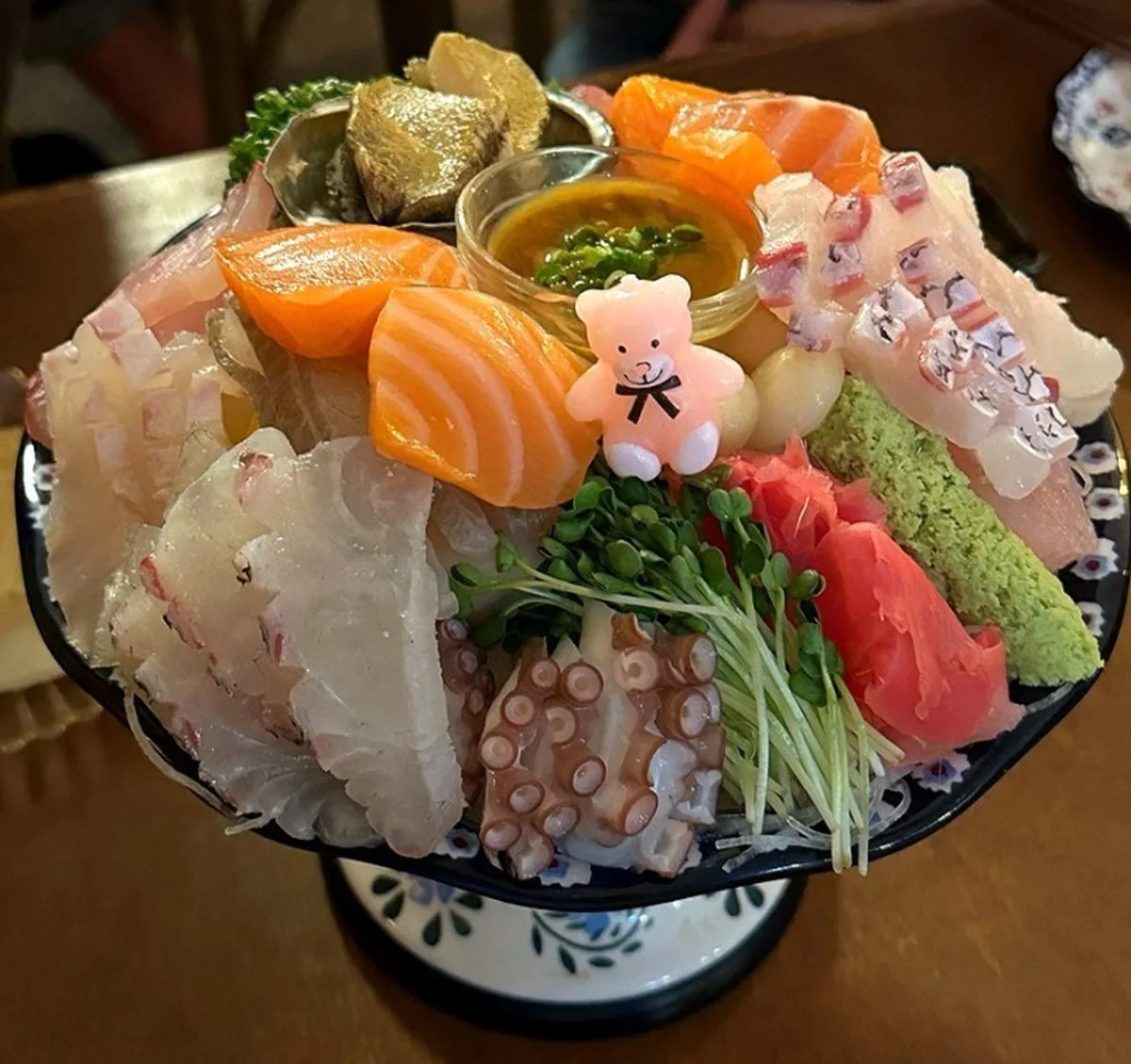 사십이 대표 사진