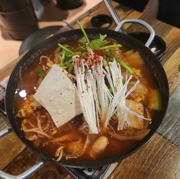 タンサンポチャ