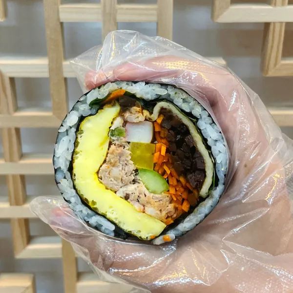 ホンイクパルトゥククムパプ チョンジュチキョン店の写真2