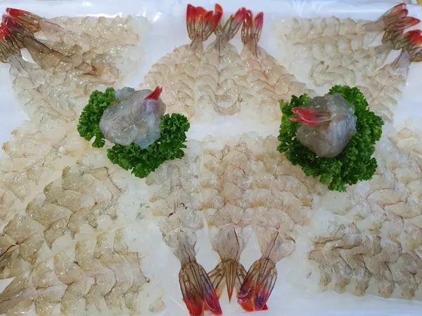 シンヨナスサン