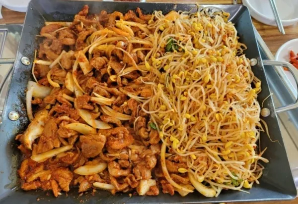 둥구나무집 사진 2