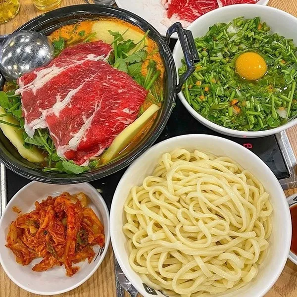トゥンチョンシャブカルグクス ソグ店