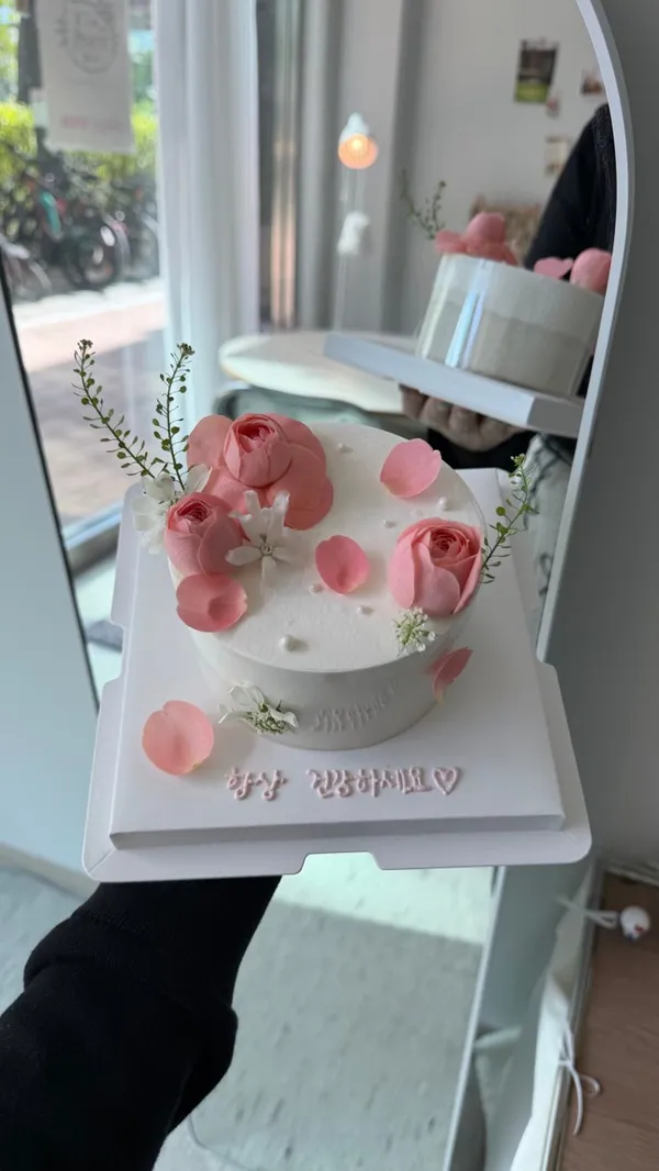 キムプティケーキ