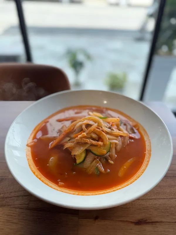 직화짬뽕블랙스완 영천점 사진 4