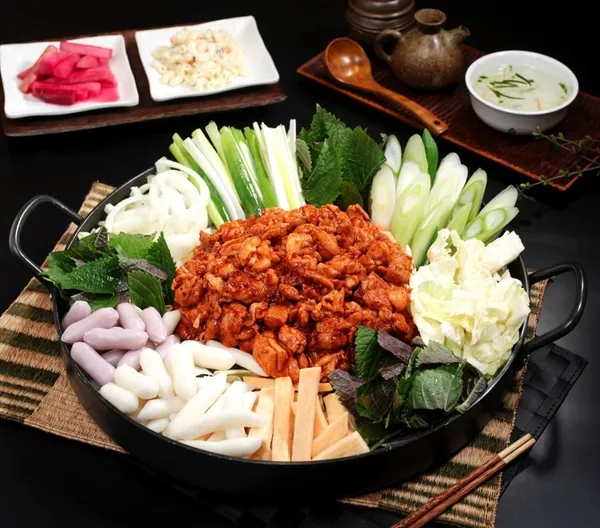 오투닭갈비부대찌개 병점역점 사진 2