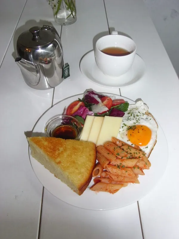 トマスベーカリー トンミョ店