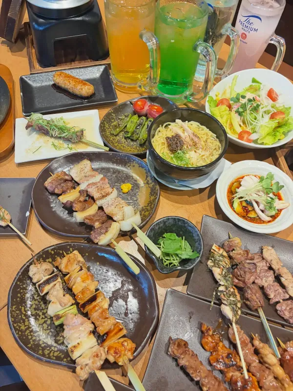 토리메로 신주쿠 가부키초 / 야키토리 이자카야の写真2
