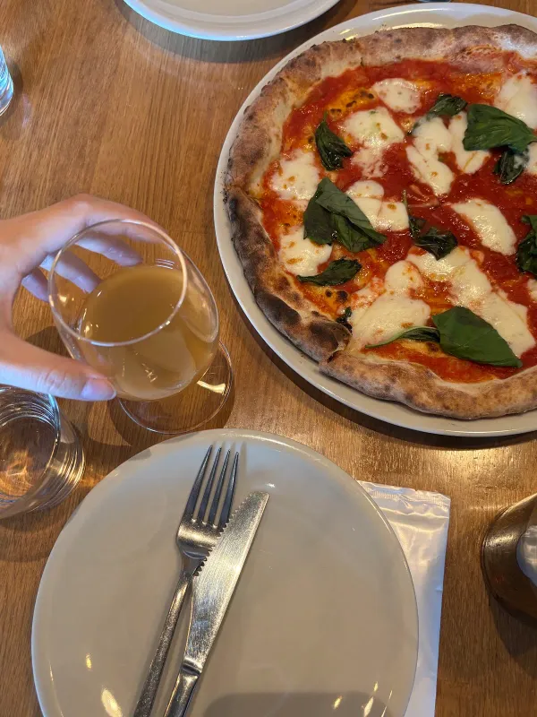 Good Cheese Good Pizza Shibuyaの写真5