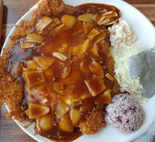 トゥンボアジョシ とんかつ セギョ店の写真2