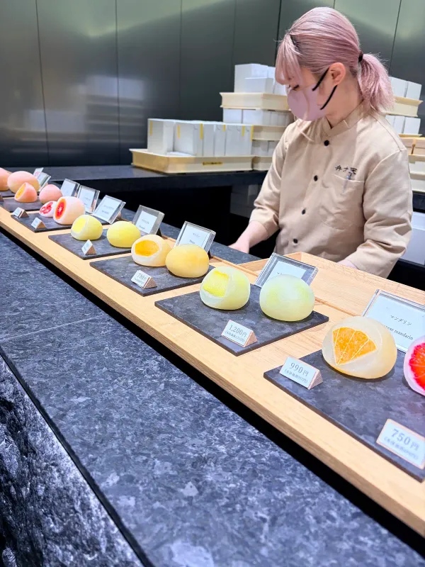 Kakuouzan Fruits Daifuku Benzaiten GINZA SIX Storeの写真2