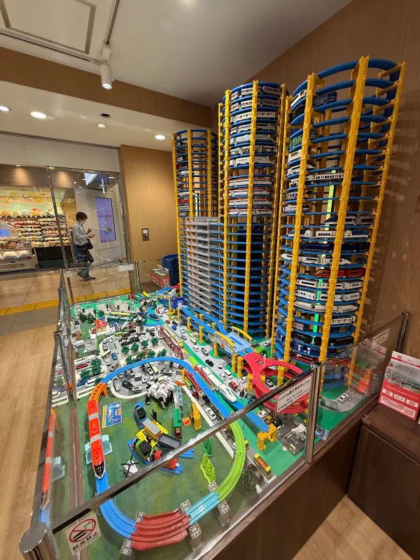 Tomica Shop Tokyo Character Streetの写真2