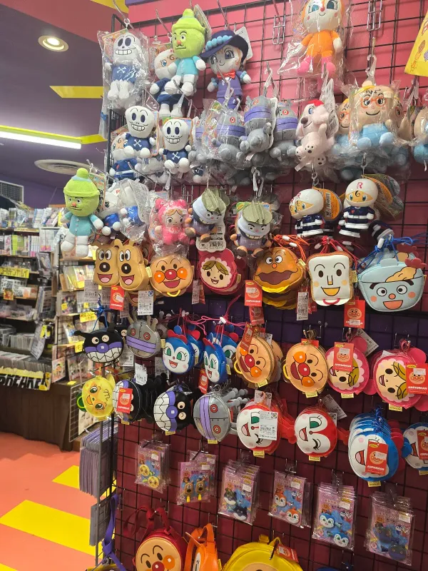 ヴィレッジヴァンガードFreaks福岡パルコ店の写真3