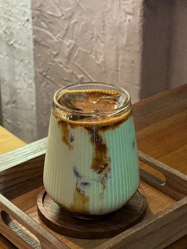 カフェ チプ