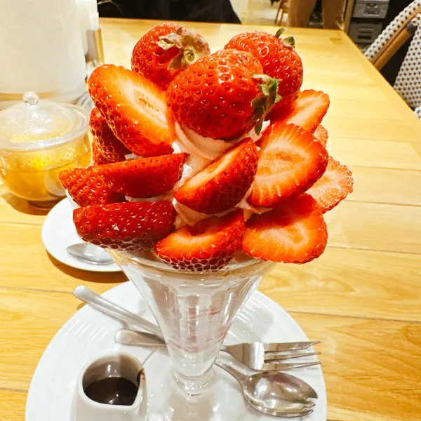 Kajitsuenriberu Shibuyahikarieten