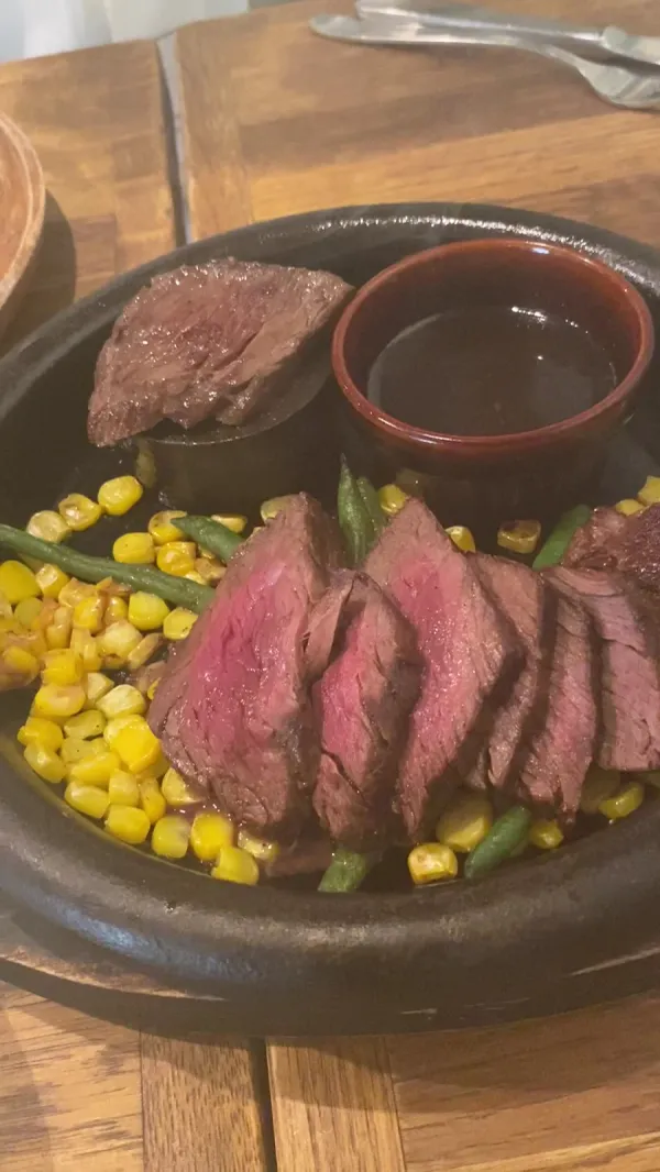 하와이안 카페 ALOHA TABLE Forestr 다이칸 야마 사진 4