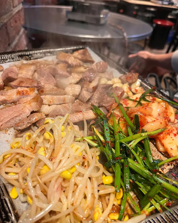 サムサミネセンゴギ ソンス店